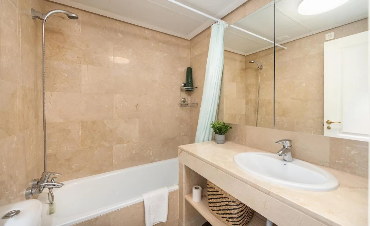 Apartamento Coto Real 2413 Tasos Manilva 0*,
